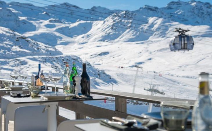 Hotel Fahrenheit Seven, Val Thorens, Outdoor Dining